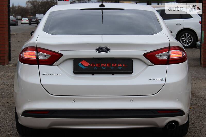 Седан Ford Fusion 2012 в Одесі