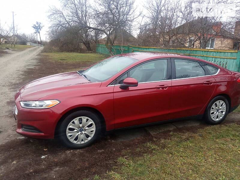 Седан Ford Fusion 2013 в Черкассах