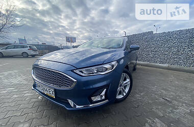 Седан Ford Fusion 2018 в Житомире