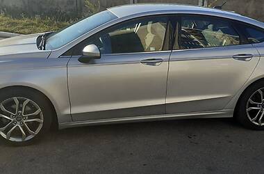 Седан Ford Fusion 2016 в Первомайске