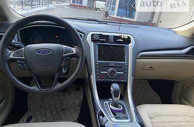 Седан Ford Fusion 2016 в Чернигове