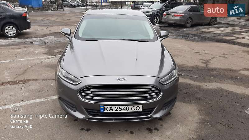 Седан Ford Fusion 2013 в Киеве