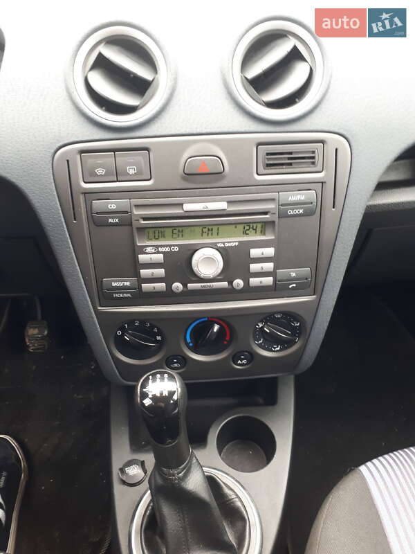 Хэтчбек Ford Fusion 2010 в Тернополе