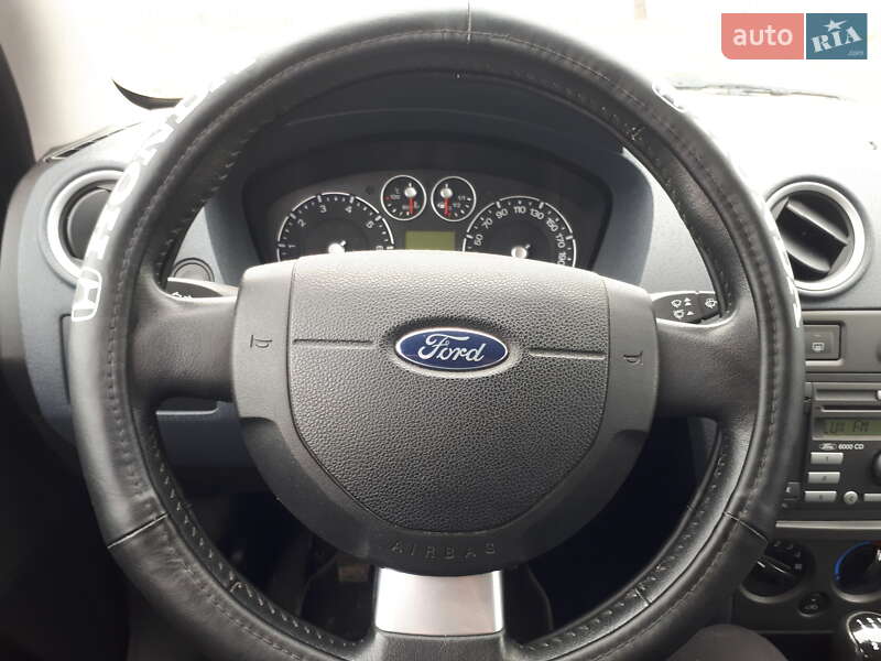 Хэтчбек Ford Fusion 2010 в Тернополе
