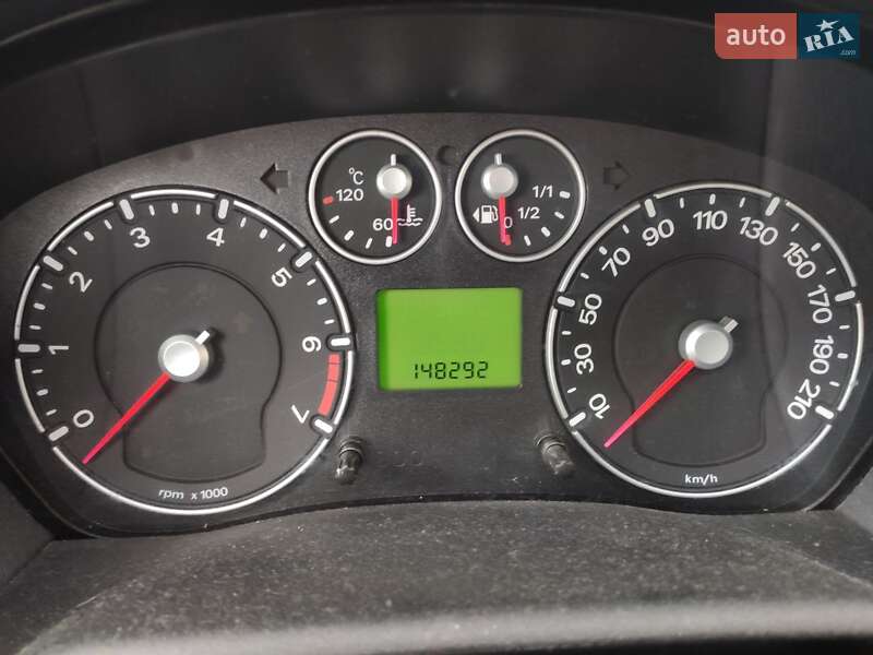 Хэтчбек Ford Fusion 2007 в Львове