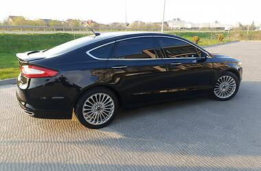 Седан Ford Fusion 2014 в Стрые