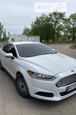 Седан Ford Fusion 2013 в Николаеве