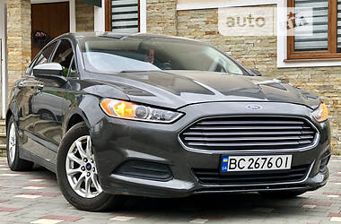 Седан Ford Fusion 2015 в Дрогобыче