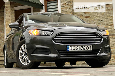 Седан Ford Fusion 2015 в Дрогобыче