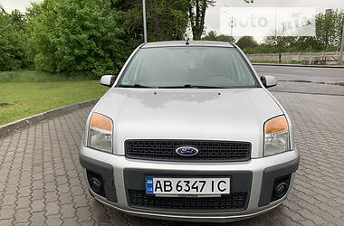 Хэтчбек Ford Fusion 2006 в 