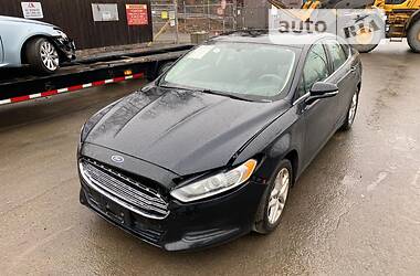 Седан Ford Fusion 2013 в Ужгороде