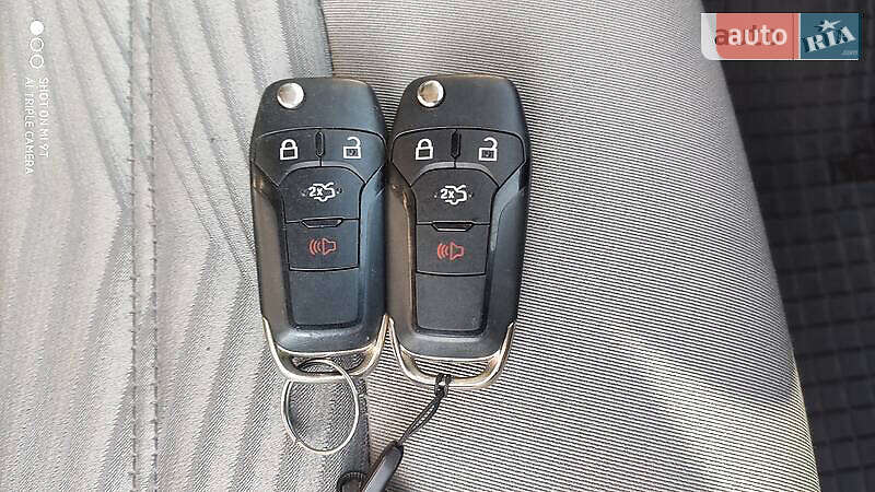 Седан Ford Fusion 2016 в Полтаві