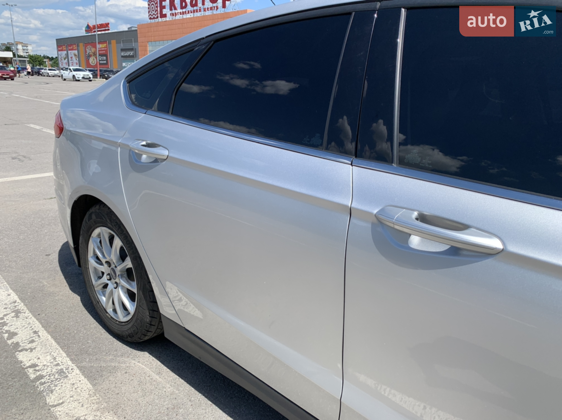 2016 Ford Fusion - мініатюра 35
