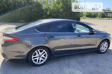 Седан Ford Fusion 2014 в Ивано-Франковске