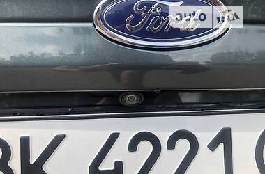 Седан Ford Fusion 2014 в Рівному