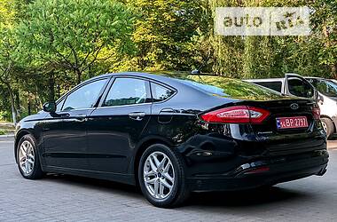 Седан Ford Fusion 2014 в Дрогобыче