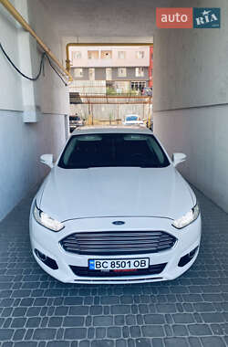 Седан Ford Fusion 2014 в 