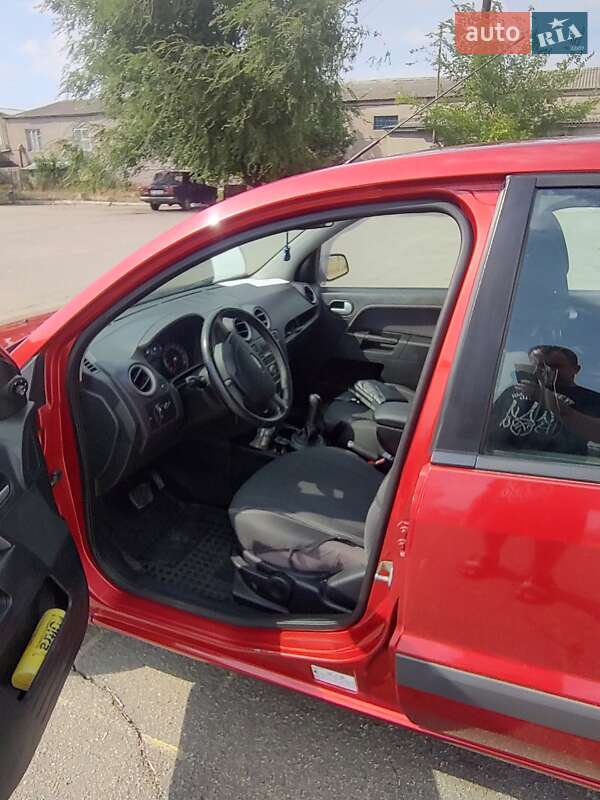 Хетчбек Ford Fusion 2008 в Березанці
