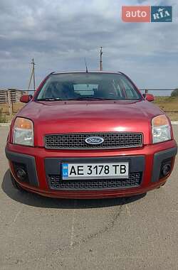 Хэтчбек Ford Fusion 2008 в 