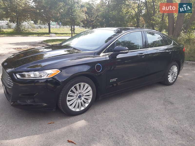 Ford Fusion 2015