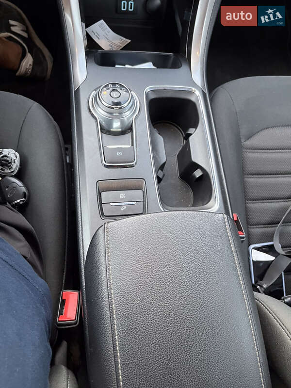 Седан Ford Fusion 2018 в Дніпрі фото 24 Седан Ford Fusion 2018 в Дніпрі