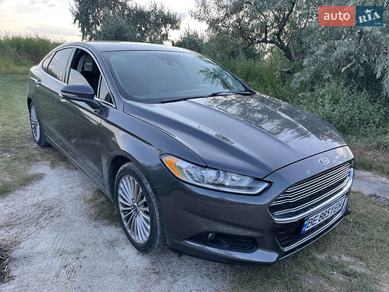 Седан Ford Fusion 2014 в 