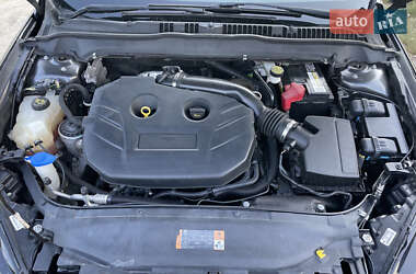Седан Ford Fusion 2014 в Веселиновому