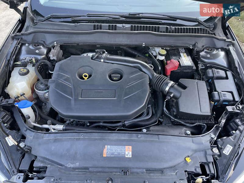 Седан Ford Fusion 2014 в Веселинове