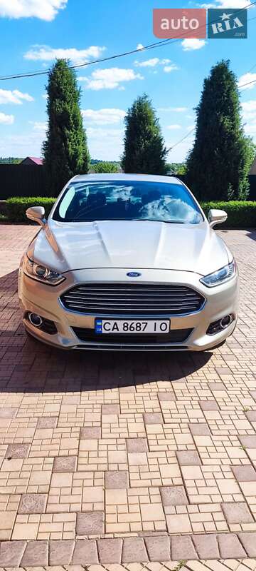 Ford Fusion 2015