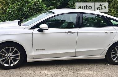 Седан Ford Fusion 2019 в Дніпрі