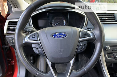 Седан Ford Fusion 2015 в Сумах