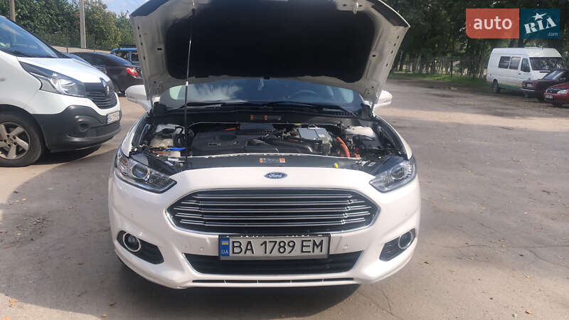 Ford Fusion 2015