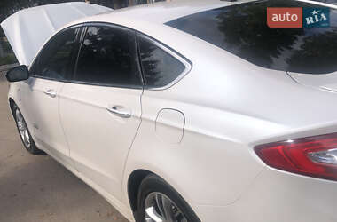 Седан Ford Fusion 2015 в Кропивницком