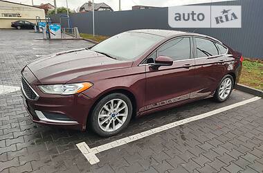 Седан Ford Fusion 2016 в Буче