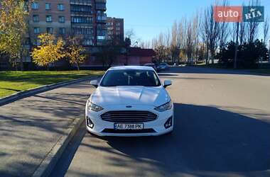 Седан Ford Fusion 2019 в Днепре