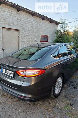 Седан Ford Fusion 2015 в Днепре