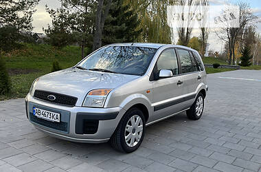 Хэтчбек Ford Fusion 2007 в 