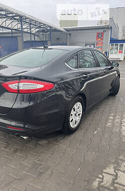 Седан Ford Fusion 2014 в Хмельницькому