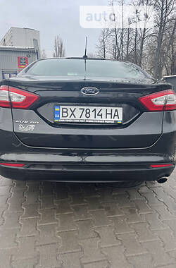 Седан Ford Fusion 2014 в Хмельницькому