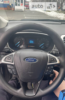 Седан Ford Fusion 2014 в Хмельницькому