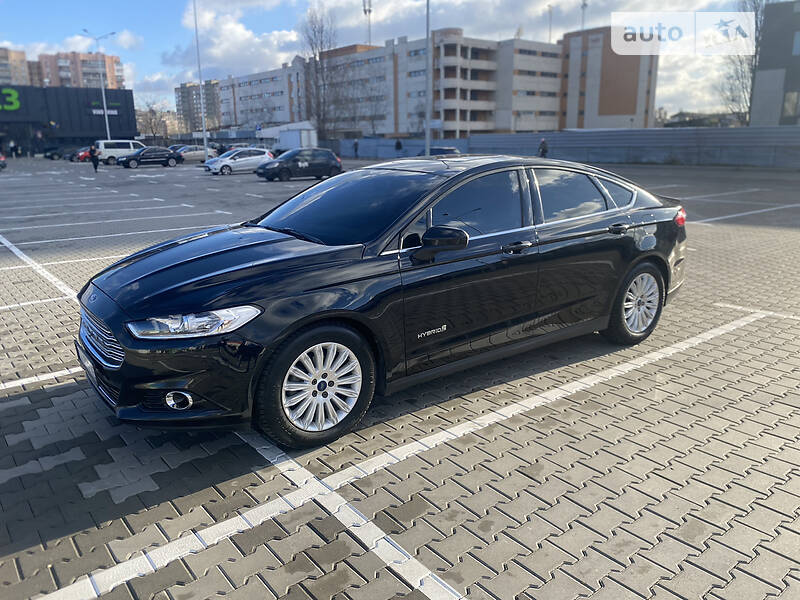 Ford Fusion 2015