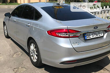 Седан Ford Fusion 2016 в Львове