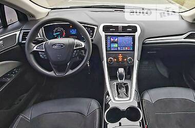 Седан Ford Fusion 2013 в Черкассах