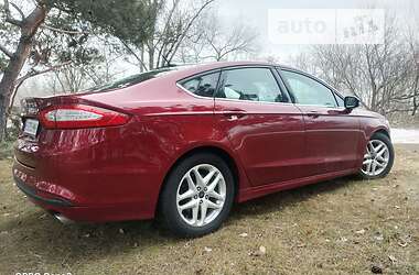 Седан Ford Fusion 2015 в Днепре