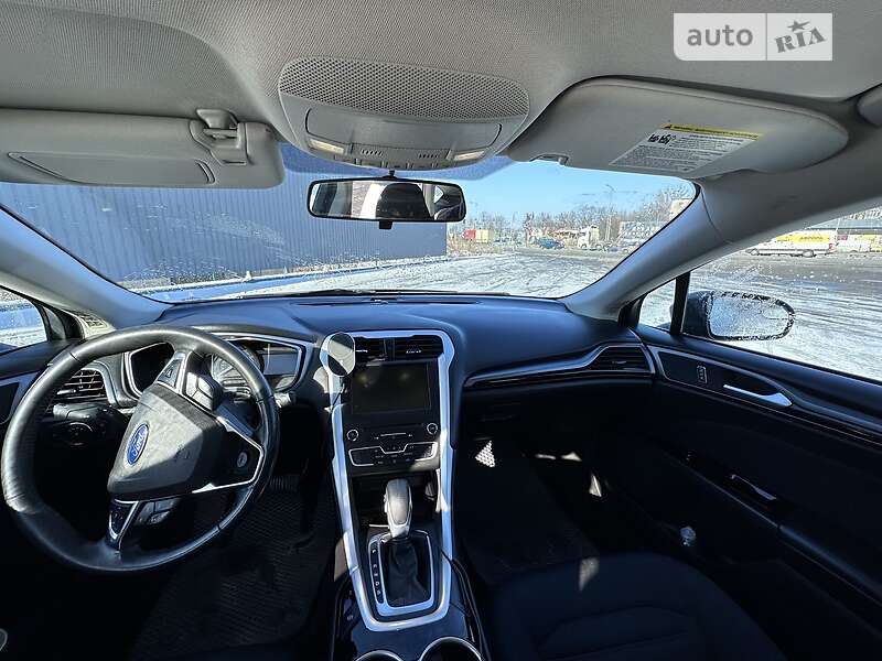 Седан Ford Fusion 2015 в Полтаве