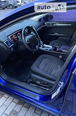 Седан Ford Fusion 2016 в Луцке