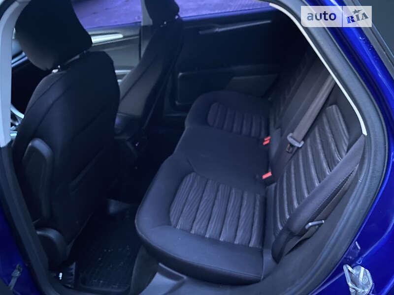 Седан Ford Fusion 2016 в Луцке