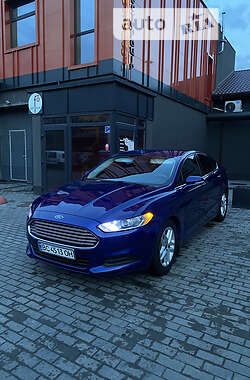 Седан Ford Fusion 2016 в Луцке