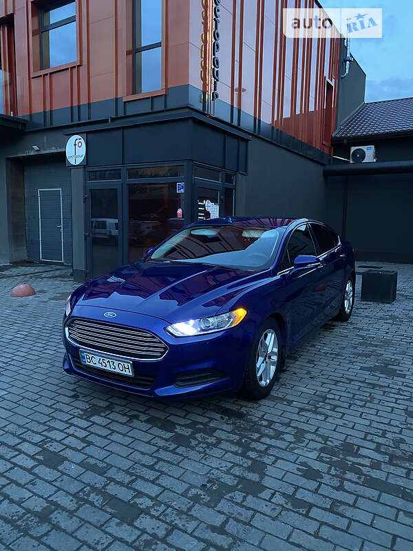 Седан Ford Fusion 2016 в Луцке