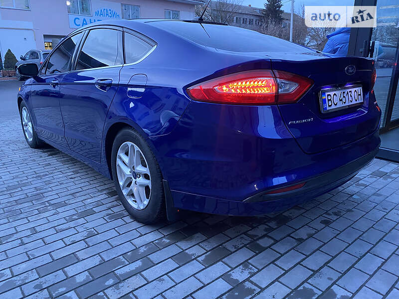 Седан Ford Fusion 2016 в Луцке